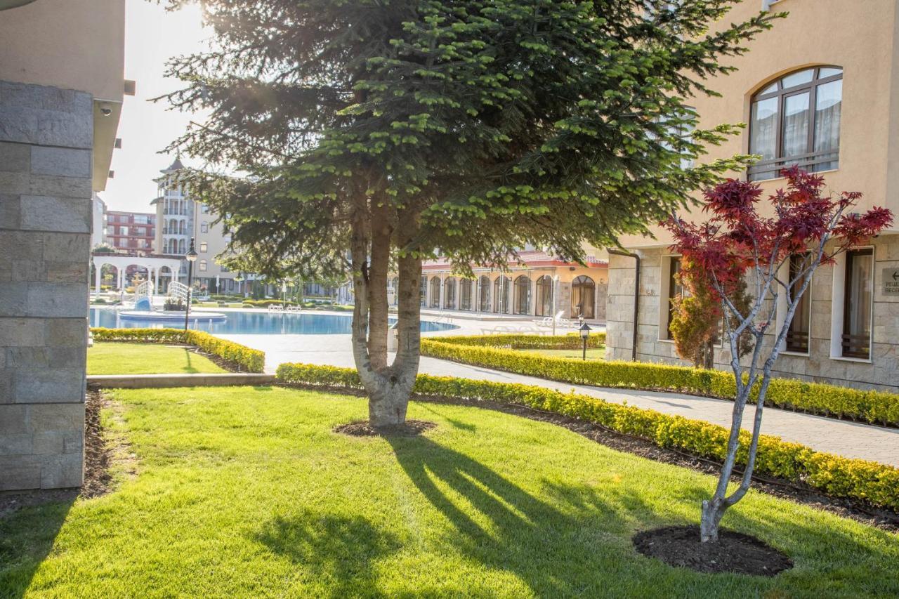 Sunny Apartment In A Complex With A Pool And Gym By Flаt Manаger Sunny Beach Buitenkant foto