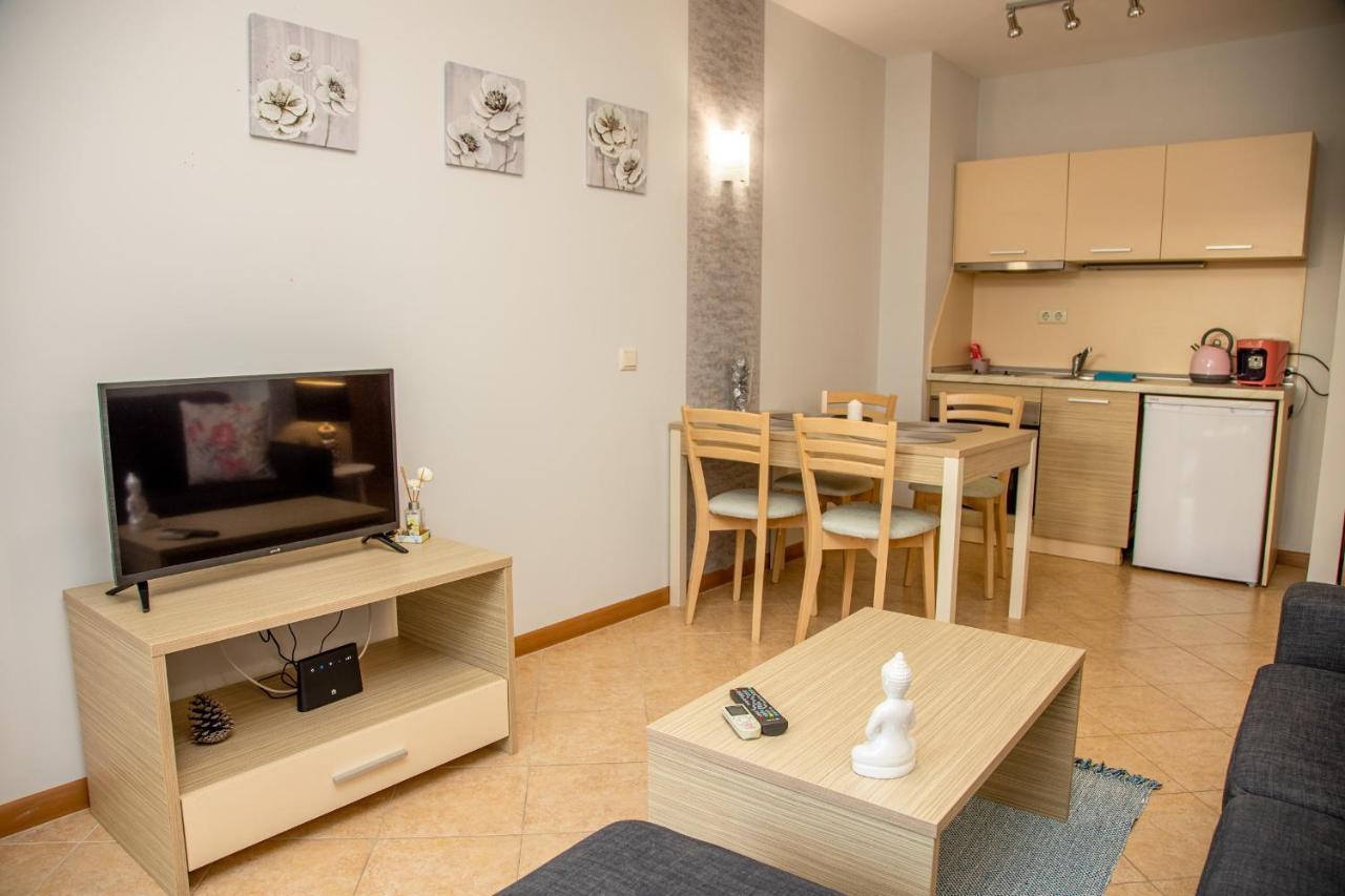 Sunny Apartment In A Complex With A Pool And Gym By Flаt Manаger Sunny Beach Buitenkant foto