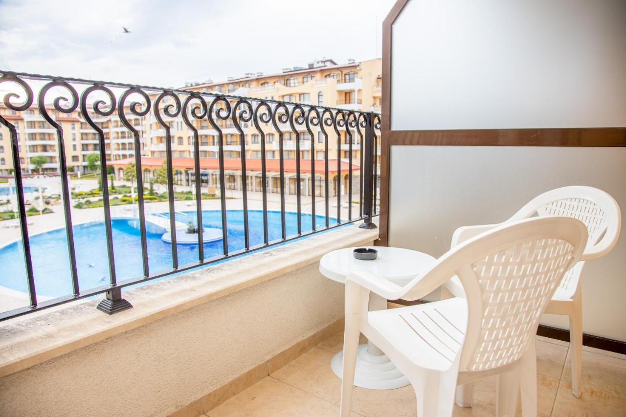 Sunny Apartment In A Complex With A Pool And Gym By Flаt Manаger Sunny Beach Buitenkant foto